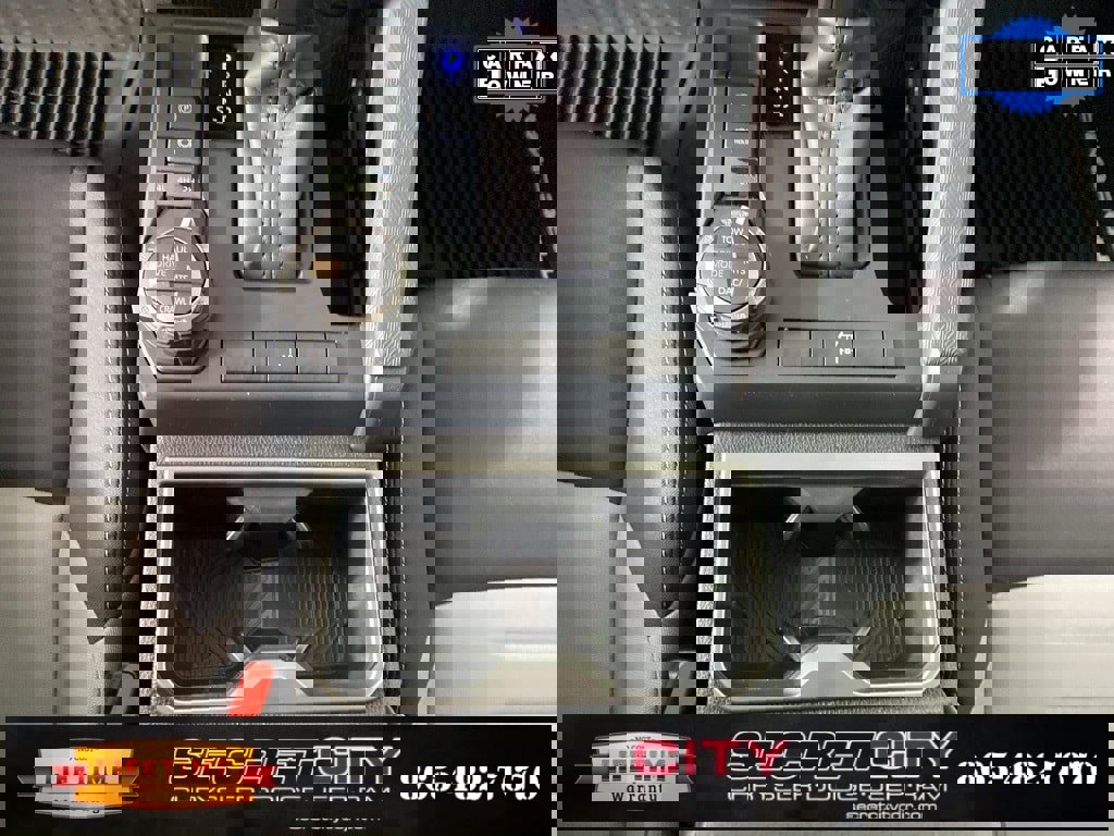 Used 2025 Toyota Tacoma TRD Off-Road image 24