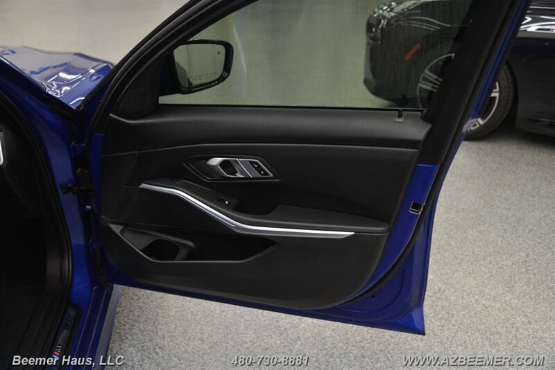 Used 2023 BMW 330e w/ M Sport Package RWD image 45