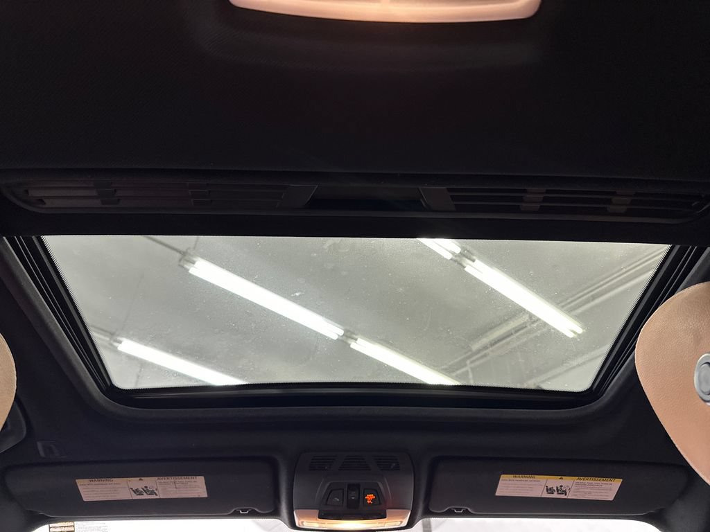 Used 2018 BMW 330i Sedan RWD image 20