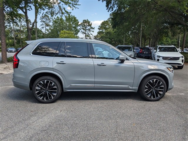 New 2025 Volvo XC90 B6 Plus w/ Protection Package Premier image 3