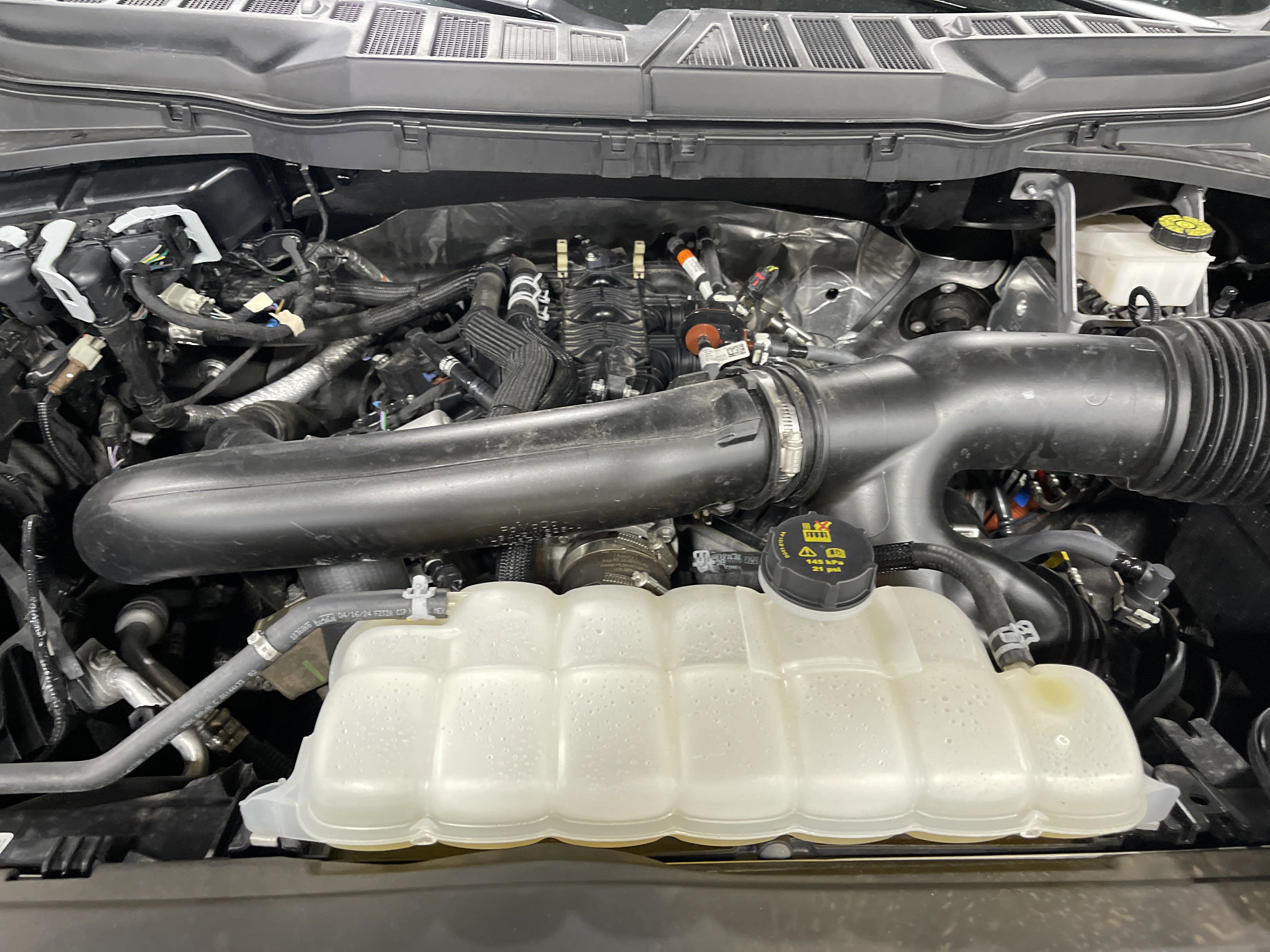 Used 2024 Ford F150 Lariat w/ Tow/Haul Package image 17