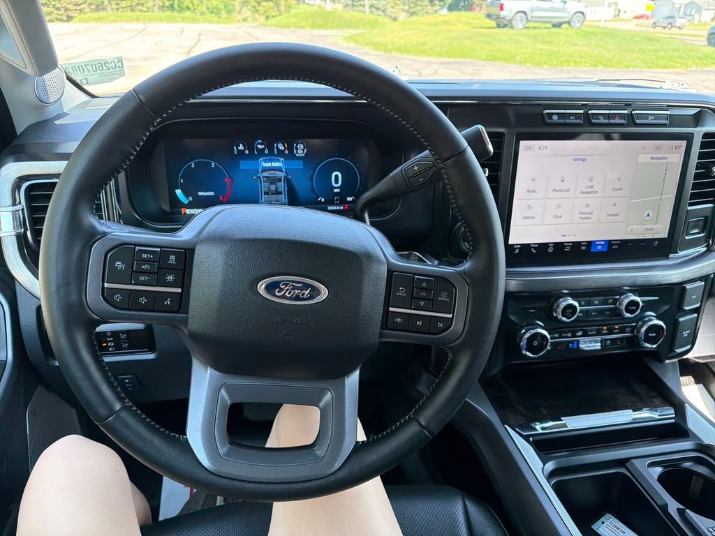 Used 2023 Ford F350 Lariat w/ Lariat Ultimate Package AWD/4WD image 13