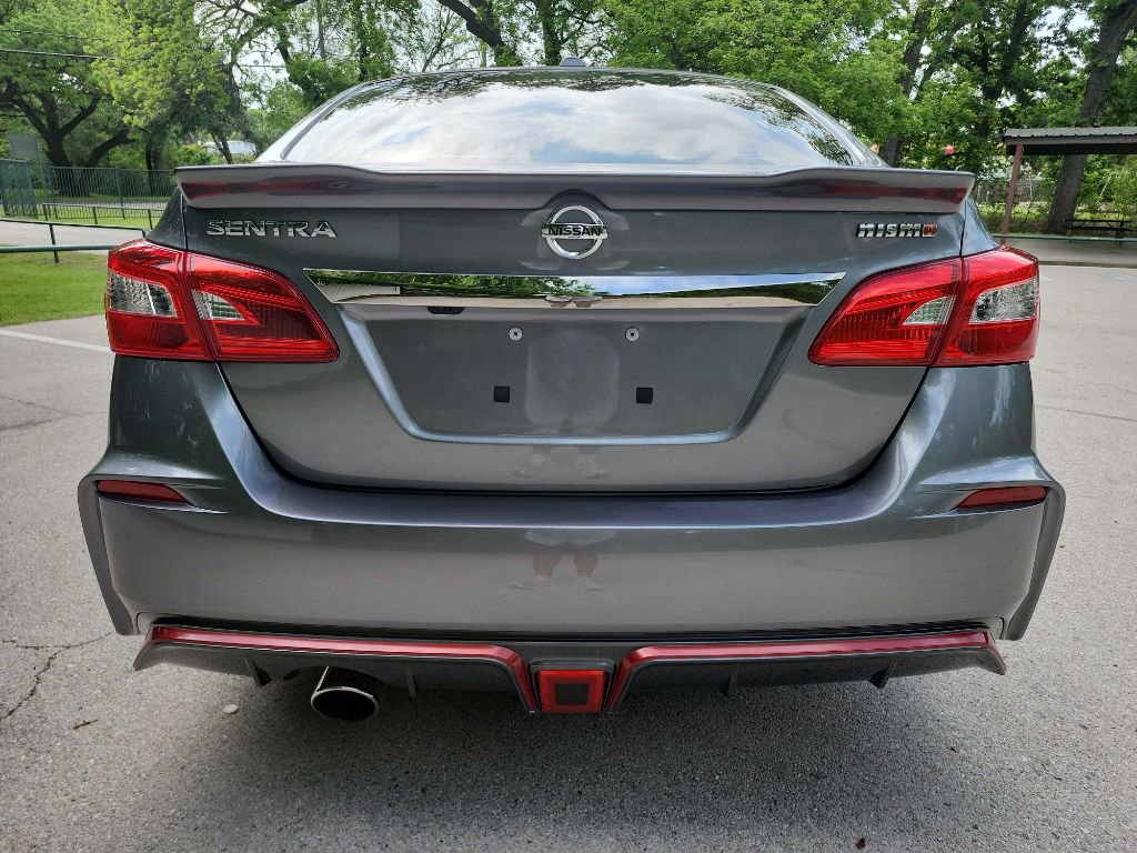 Used 2017 Nissan Sentra NISMO w/ NISMO Premium Package FWD image 7