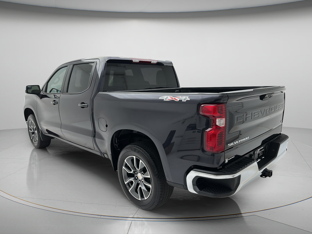Used 2024 Chevrolet Silverado 1500 LT AWD/4WD image 6