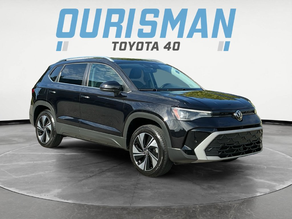 Used 2025 Volkswagen Taos SE