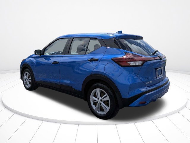 Used 2023 Nissan Kicks S FWD image 5