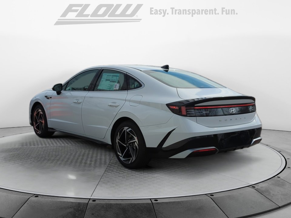New 2026 Hyundai Sonata SEL FWD image 5