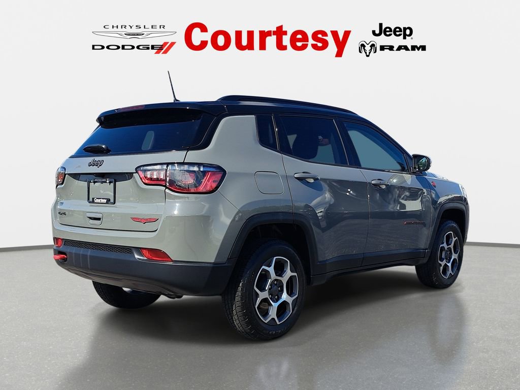 Certified 2022 Jeep Compass Trailhawk w/ Trailhawk Convenience Group AWD/4WD image 5