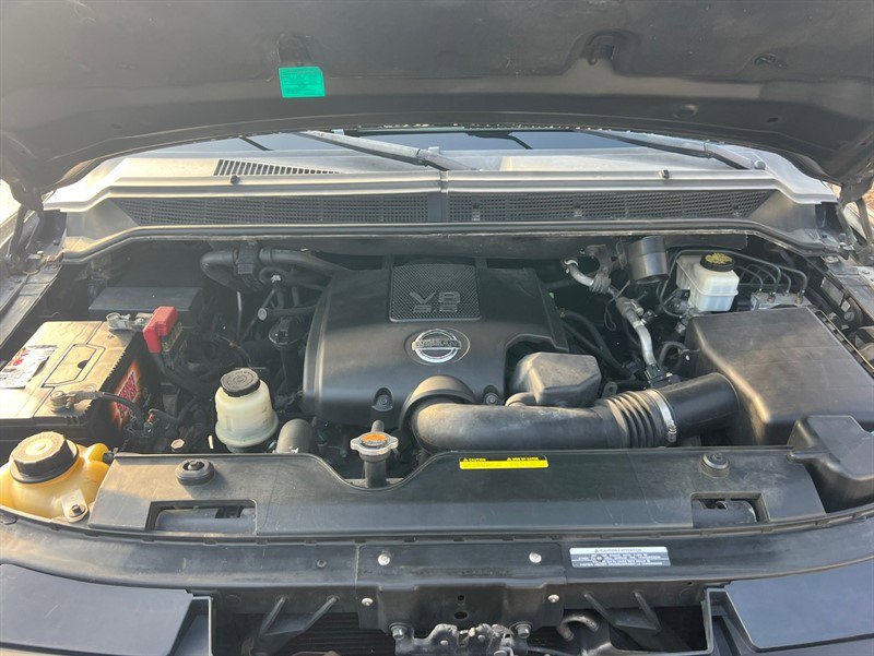 Used 2010 Nissan Armada SE image 34