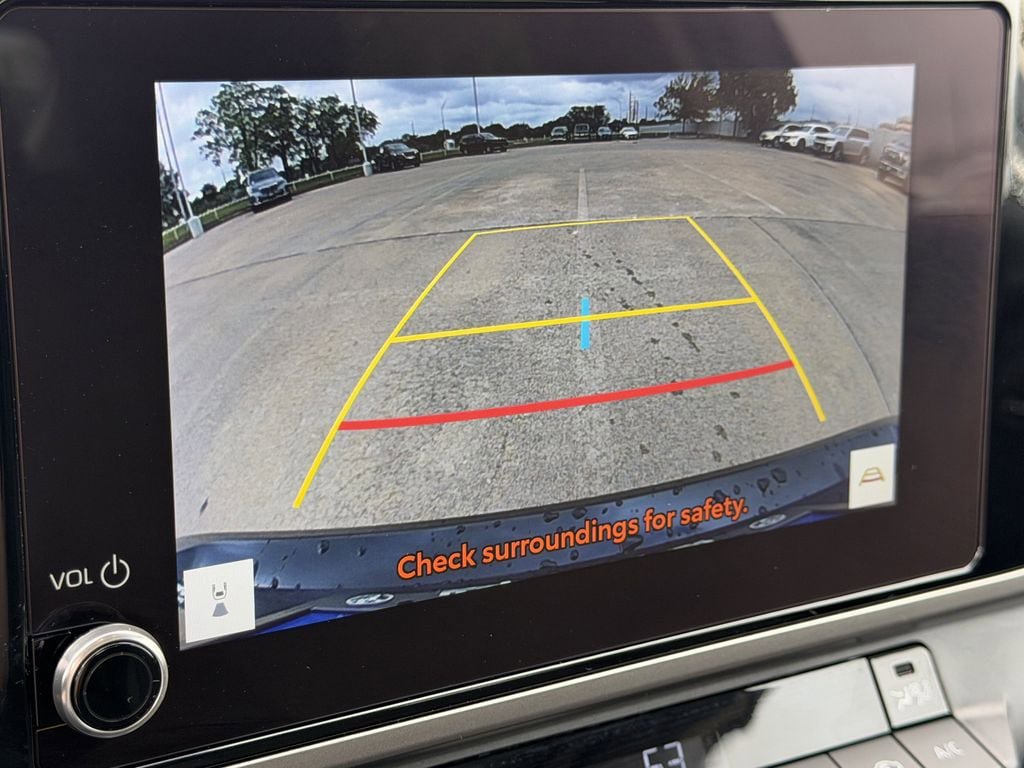 Used 2026 Toyota Camry LE FWD image 19