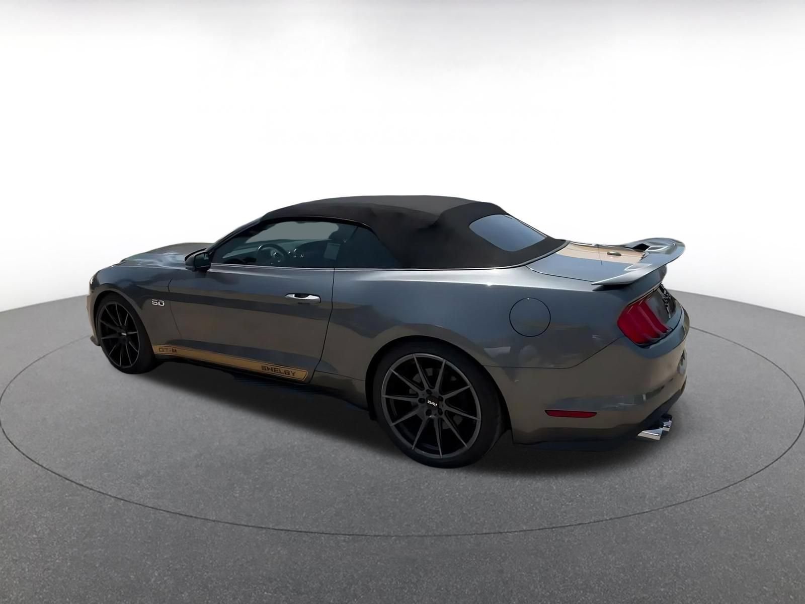 Used 2022 Ford Mustang GT Premium w/ GT Performance Package RWD image 9
