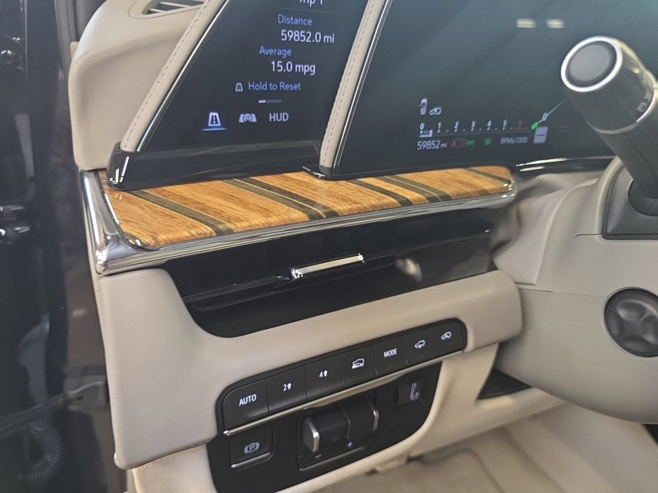 Used 2023 Cadillac Escalade Sport Platinum AWD/4WD image 29