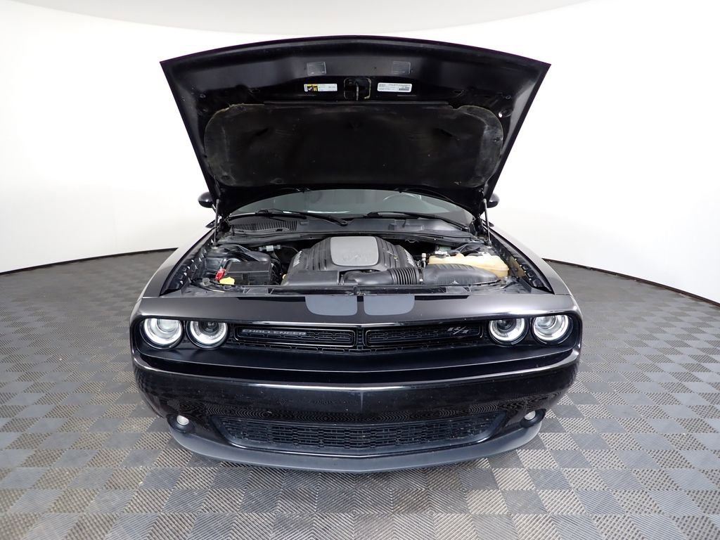 Used 2017 Dodge Challenger R/T w/ Blacktop Package RWD image 34