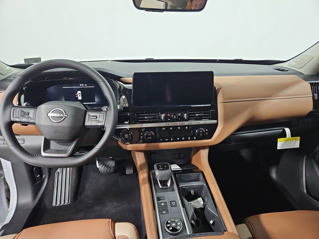 New 2026 Nissan Pathfinder Platinum AWD/4WD image 12