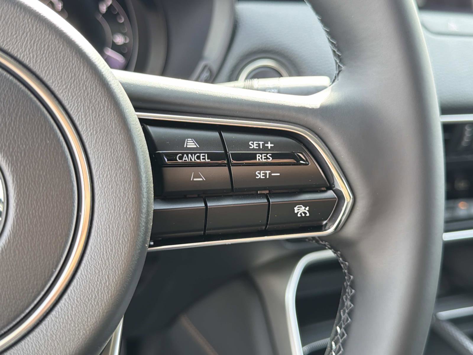 New 2026 MAZDA CX-90 Plug-In Hybrid w/ Preferred AWD/4WD image 10