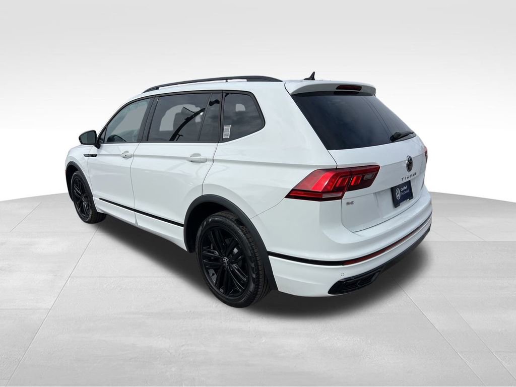 Used 2022 Volkswagen Tiguan SE R-Line image 5