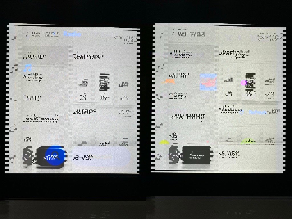 Used 2025 Toyota Prius XLE image 27