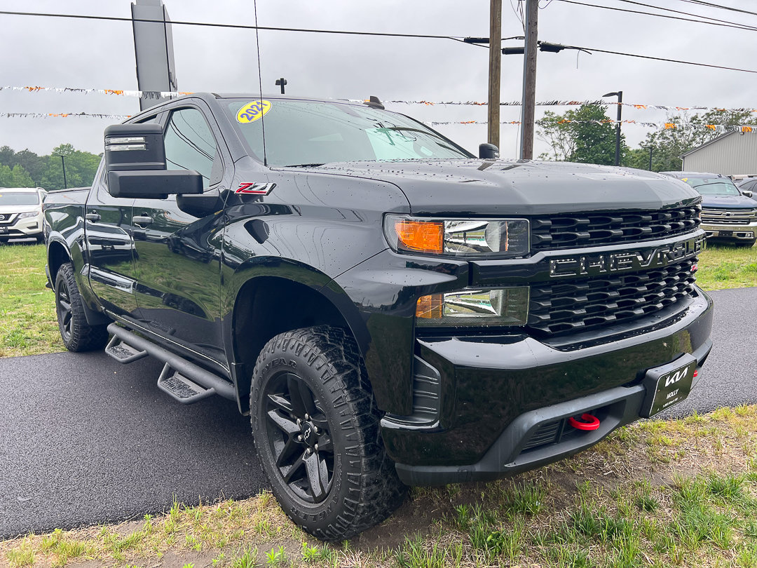 Used 2021 Chevrolet Silverado 1500 Custom Trail Boss AWD/4WD image 13