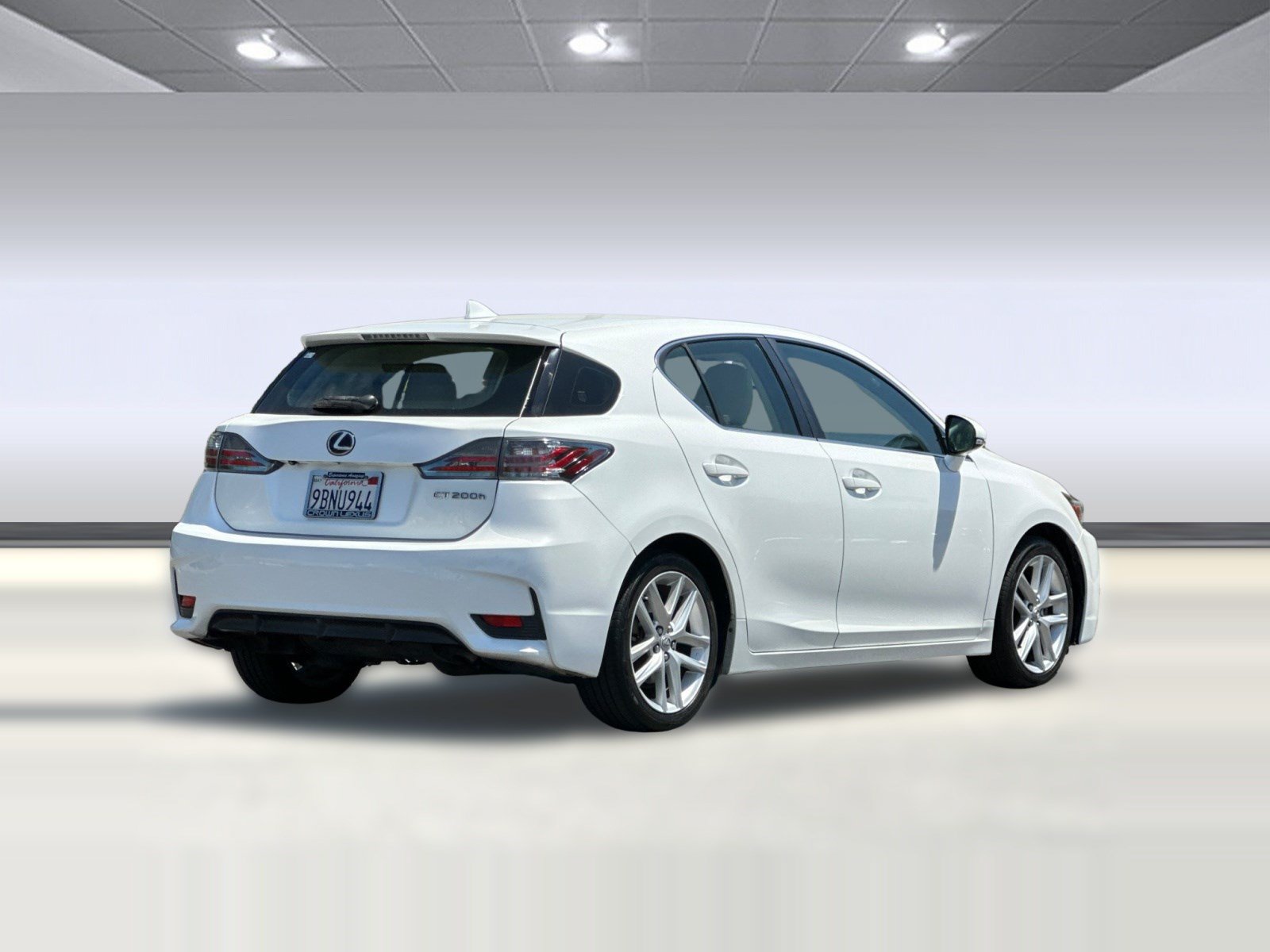 Used 2014 Lexus CT 200h FWD image 8
