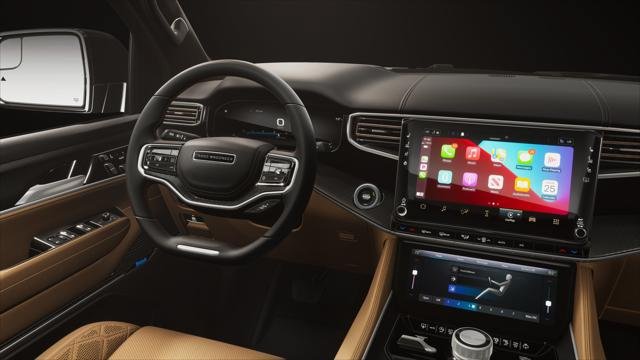 New 2026 Jeep Grand Wagoneer Summit AWD/4WD image 21