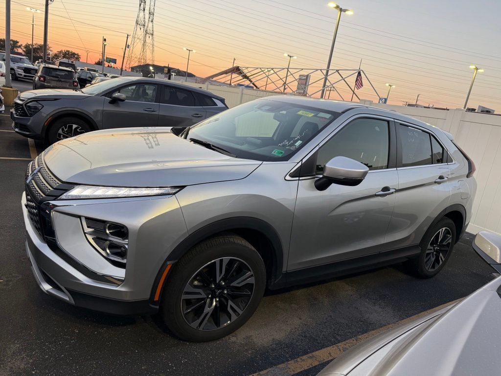 Used 2024 Mitsubishi Eclipse Cross SE AWD/4WD image 3