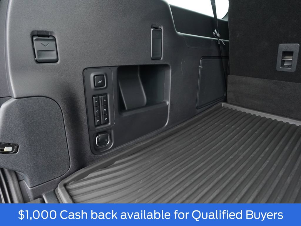 New 2025 Ford Expedition Max Platinum w/ Stealth Performance Package image 41