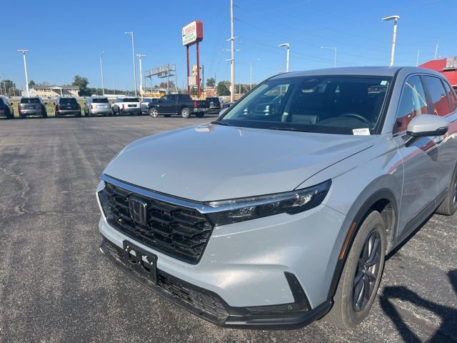 Used 2026 Honda CR-V EX-L image 2
