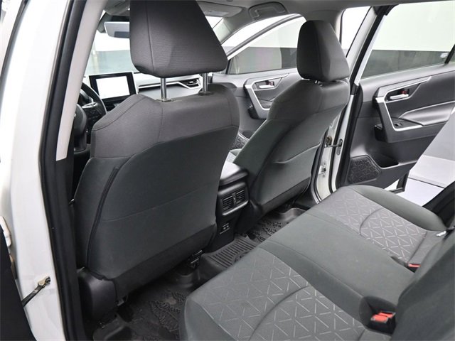 Used 2023 Toyota RAV4 AWD Hybrid image 13