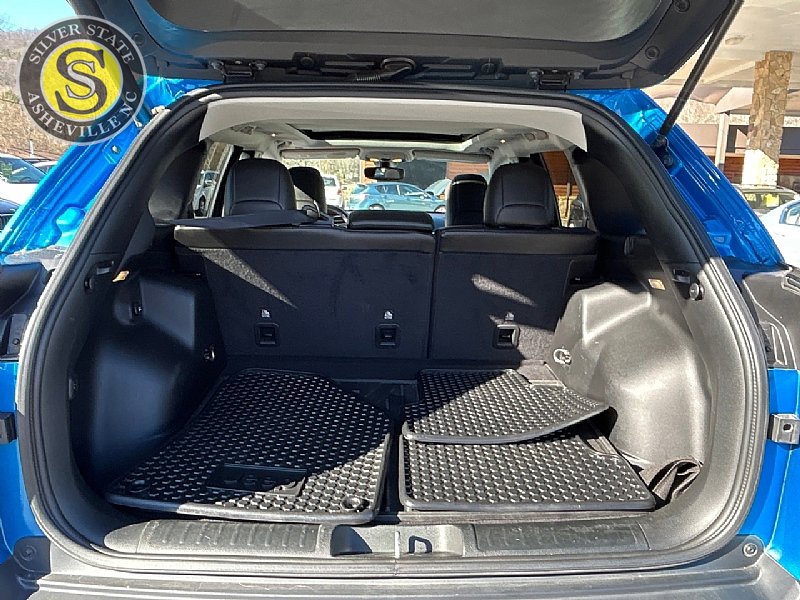 Used 2019 Jeep Cherokee Trailhawk w/ Comfort/Convenience Group AWD/4WD image 23