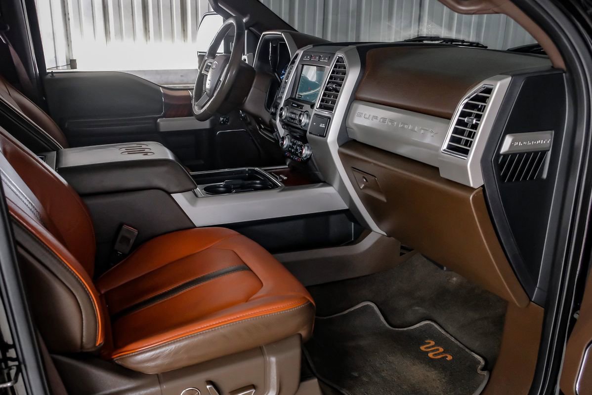 Used 2018 Ford F250 King Ranch w/ King Ranch Ultimate Package image 12