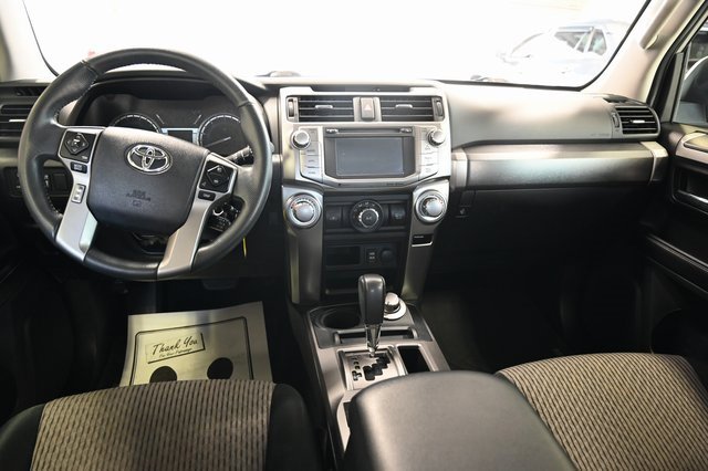 Used 2016 Toyota 4Runner SR5 image 11