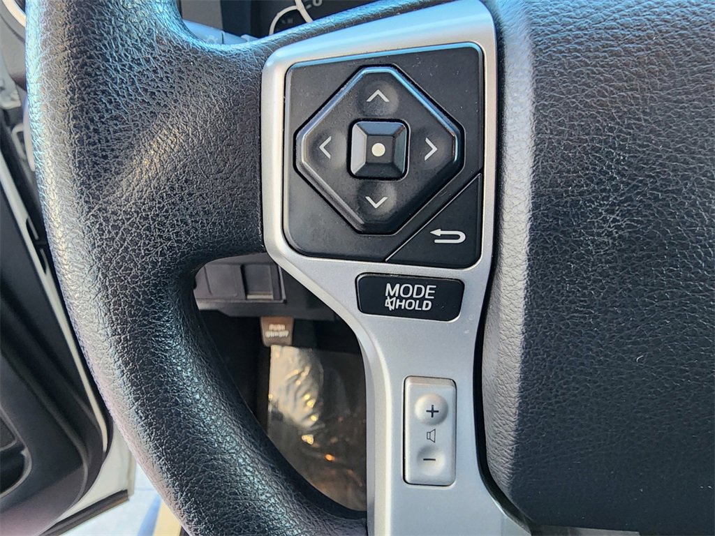 Used 2017 Toyota Tundra SR5 image 19