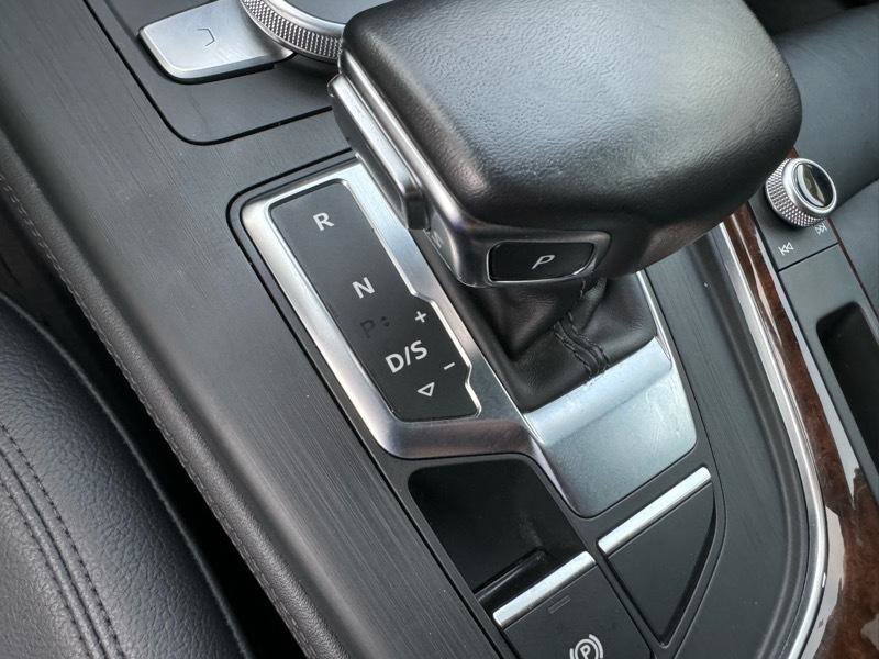 Used 2019 Audi A4 2.0T allroad Premium Plus w/ Premium Plus Package image 18