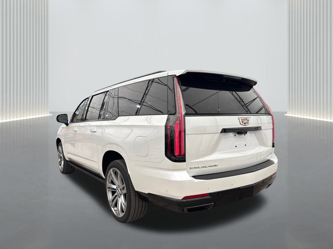 New 2025 Cadillac Escalade ESV Sport w/ Touring Package image 7