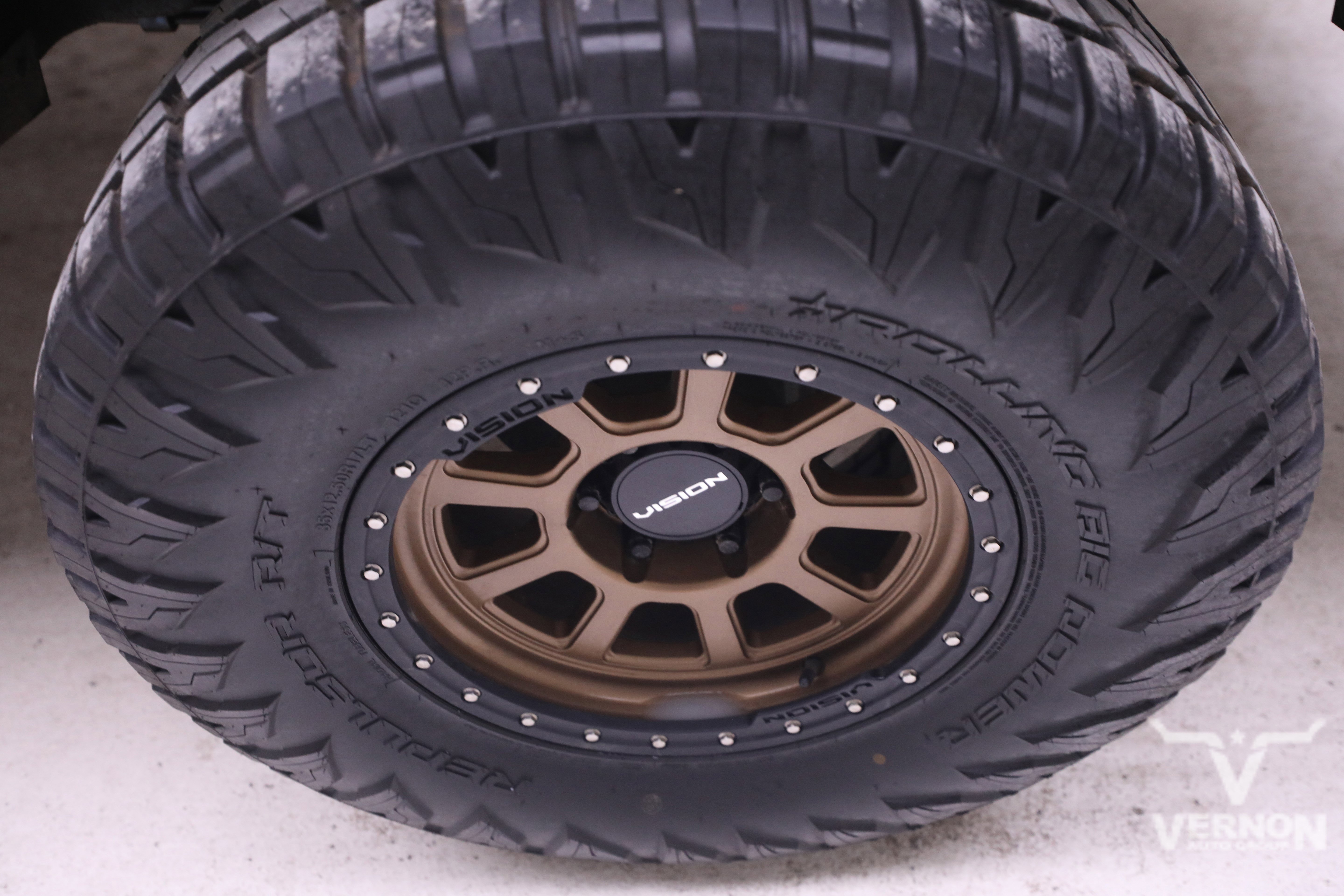 Used 2023 Chevrolet Colorado Trail Boss w/ Technology Package image 33