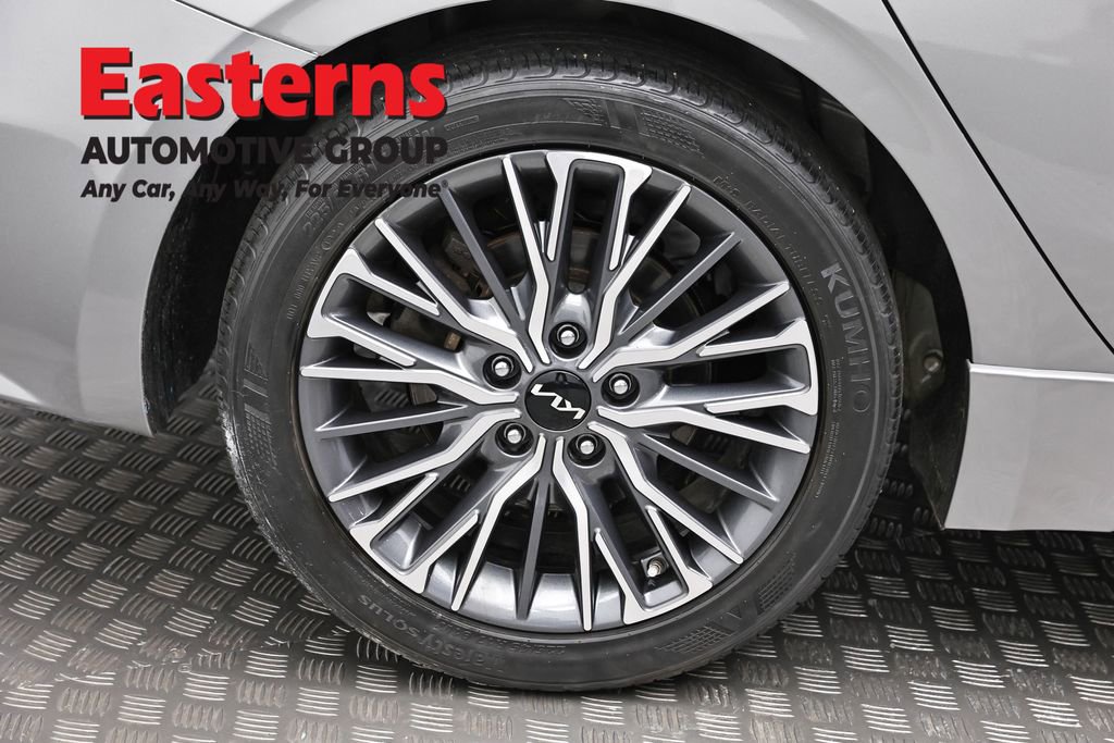 Used 2022 Kia Forte GT-Line w/ GT-Line Premium Package image 31