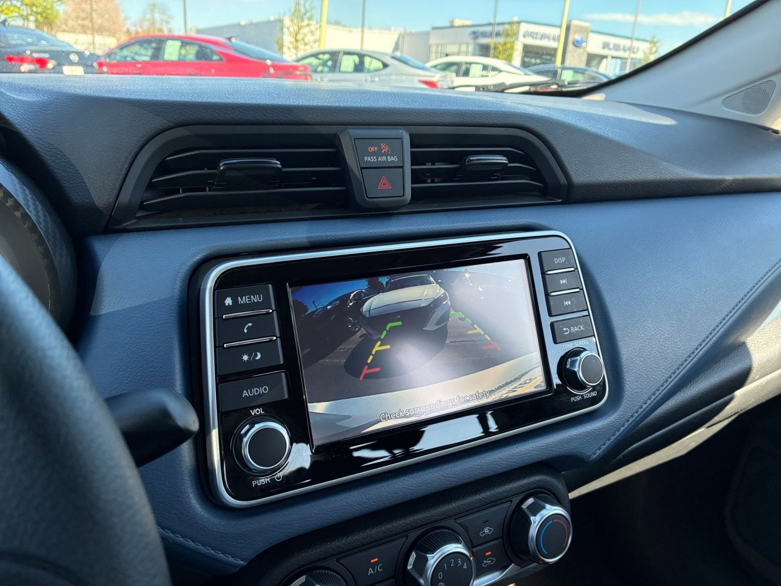 Used 2025 Nissan Versa SV FWD image 22