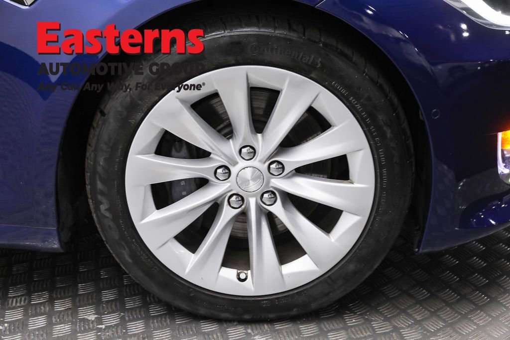 Used 2017 Tesla Model S 90D image 28