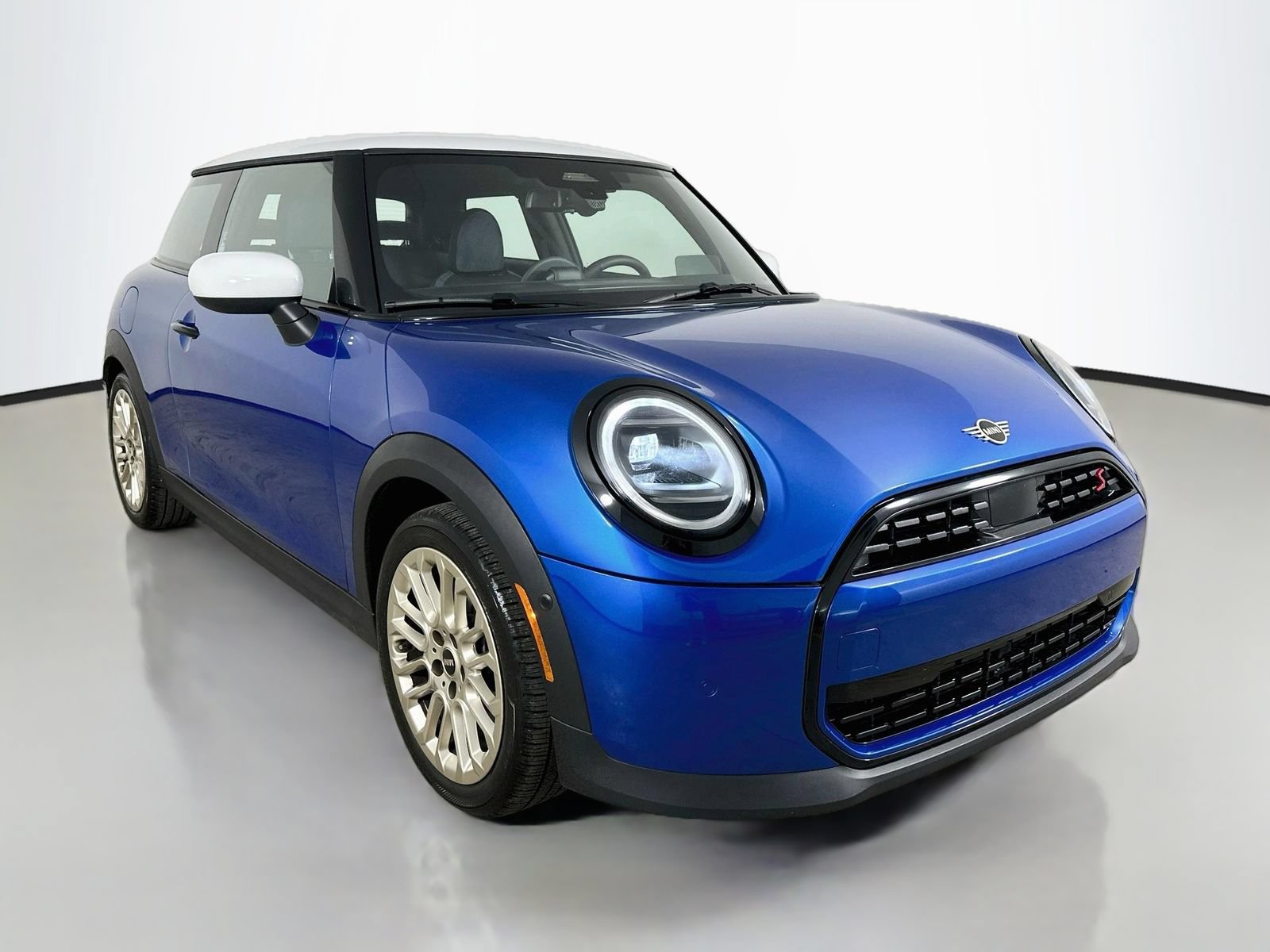 Certified 2026 MINI Cooper S FWD image 3