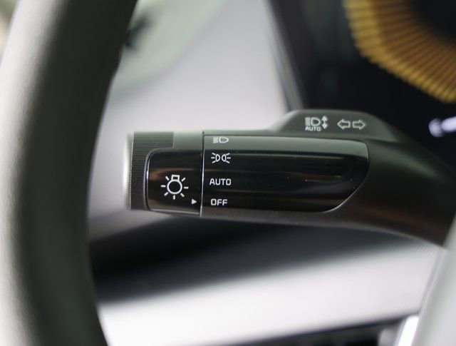 Certified 2025 Kia K4 LXS image 23