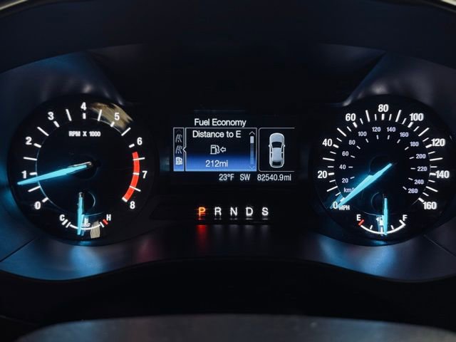 Used 2016 Ford Fusion SE w/ SE Cold Weather Package image 25