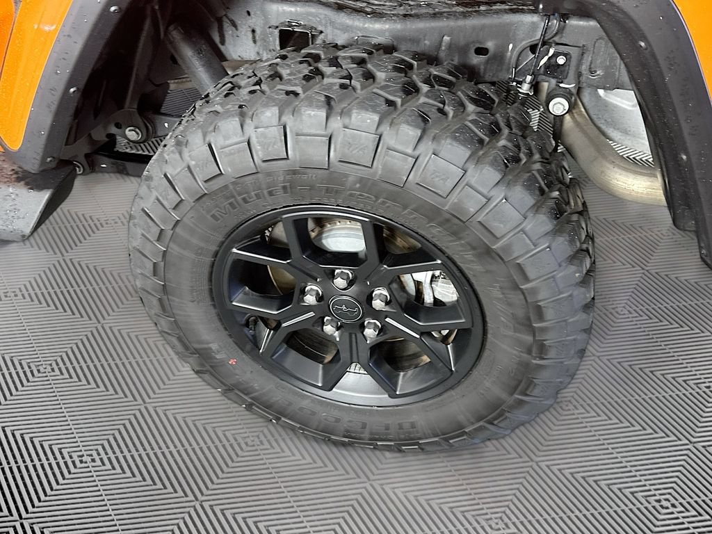 Certified 2025 Jeep Gladiator Sport AWD/4WD image 41