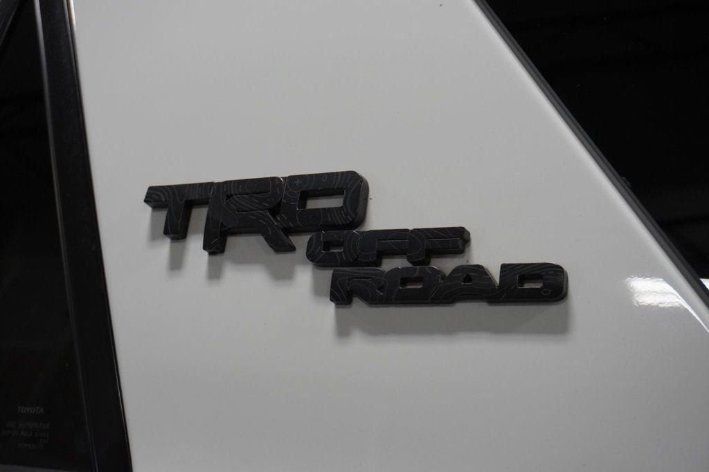 Used 2021 Toyota 4Runner TRD Off-Road AWD/4WD image 17