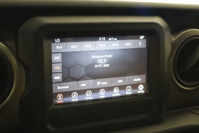 Used 2021 Jeep Wrangler Unlimited Sport AWD/4WD image 23