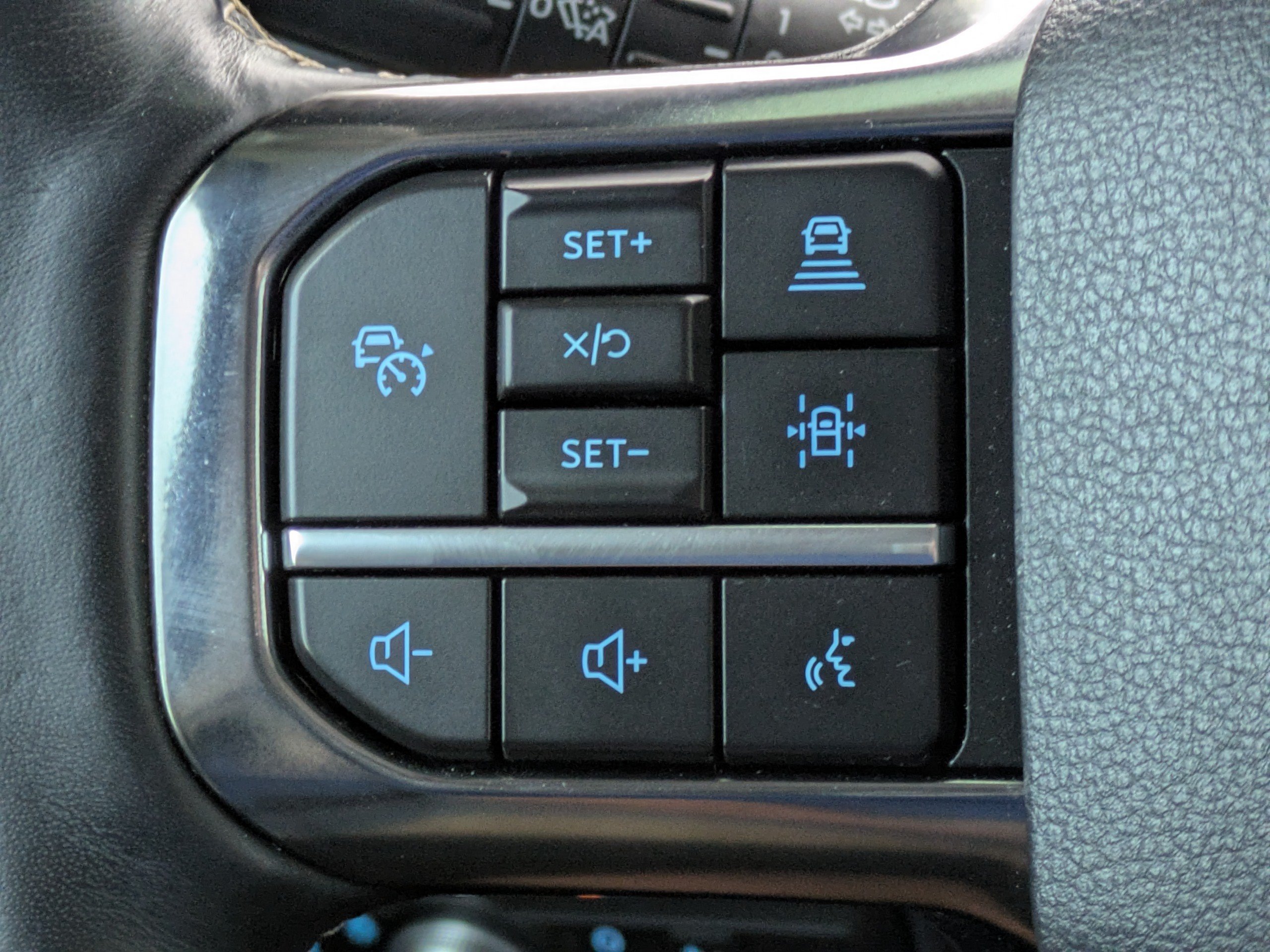 Used 2022 Ford Expedition Platinum AWD/4WD image 31
