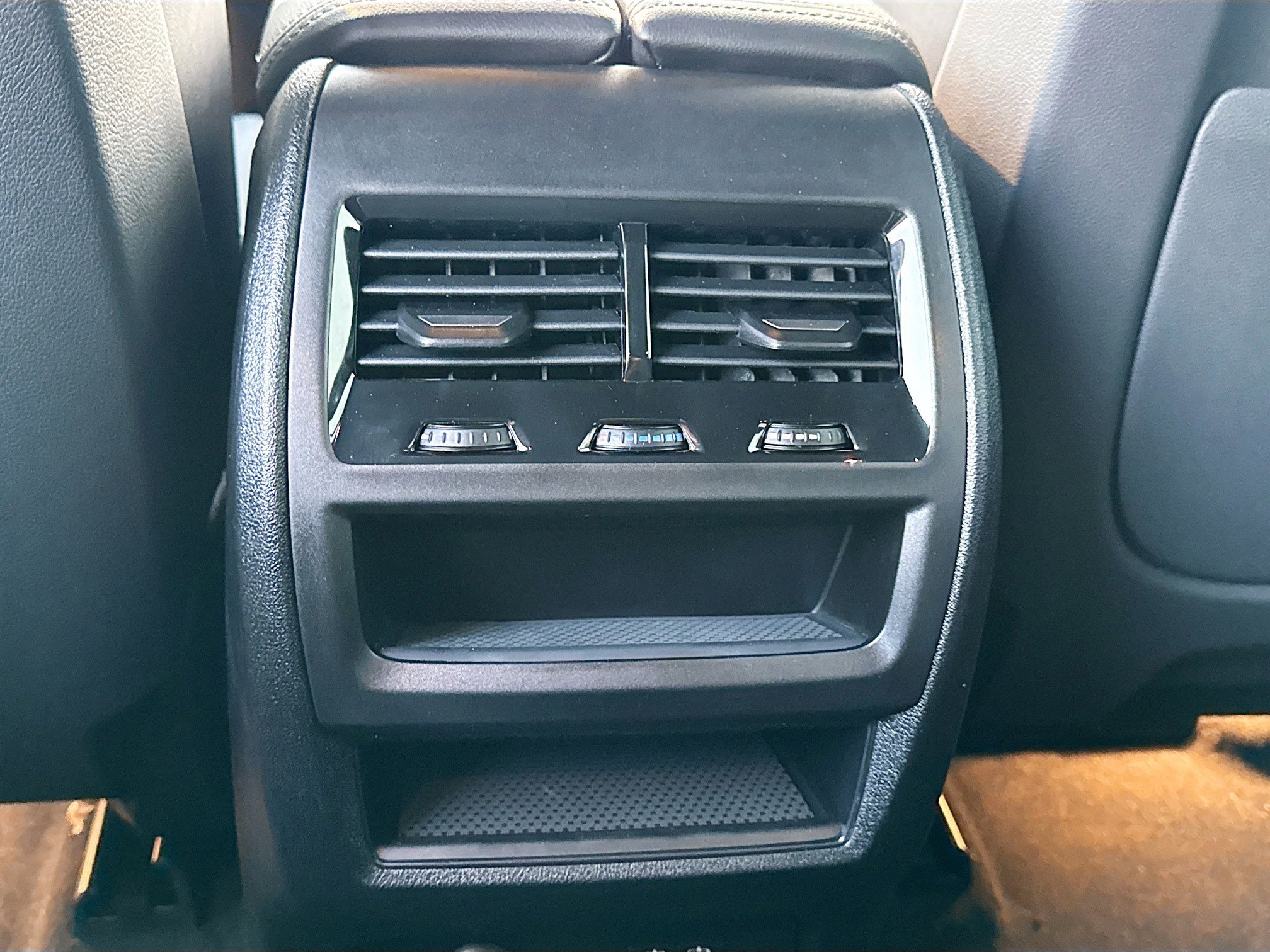 New 2026 BMW X5 sDrive40i w/ Parking Assistance Package image 21