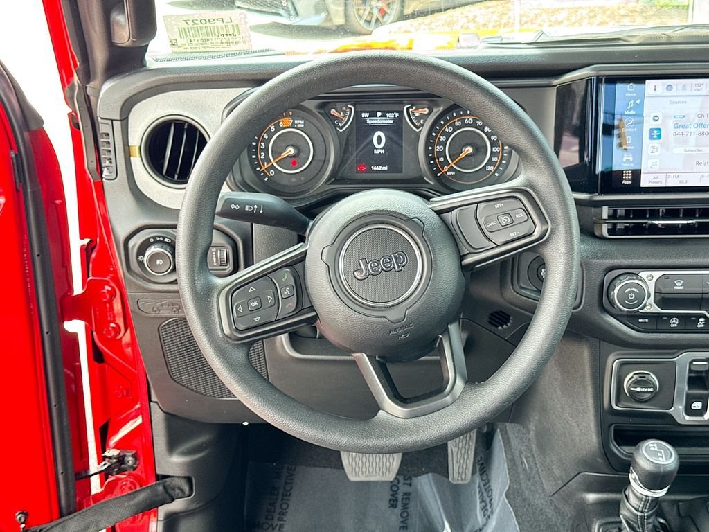 Used 2026 Jeep Wrangler Sport AWD/4WD image 23