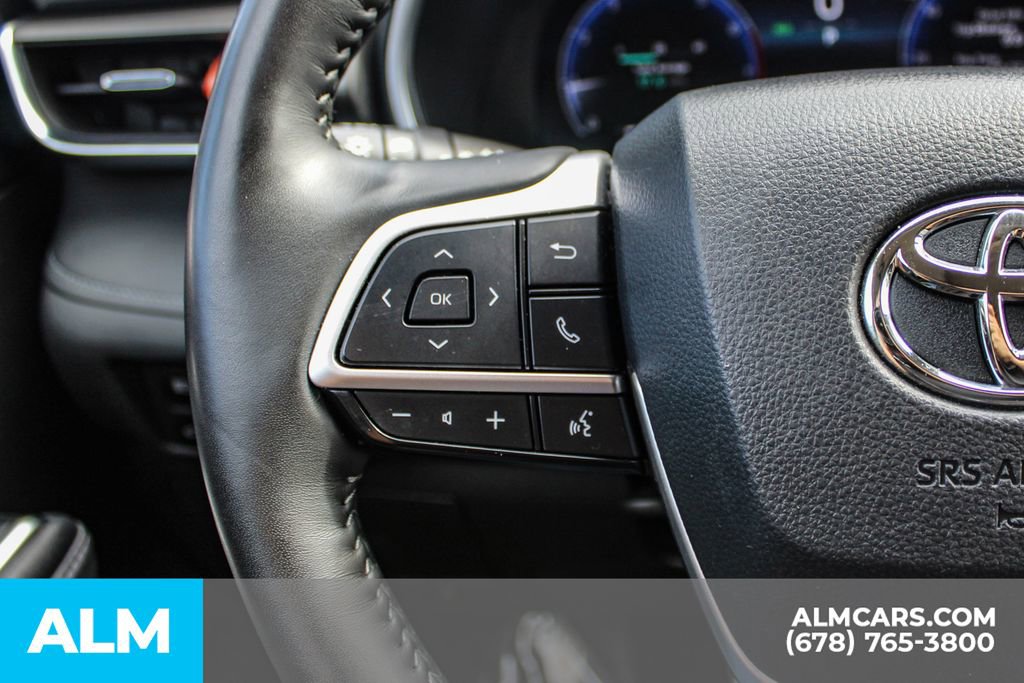 Used 2024 Toyota Highlander Limited image 29