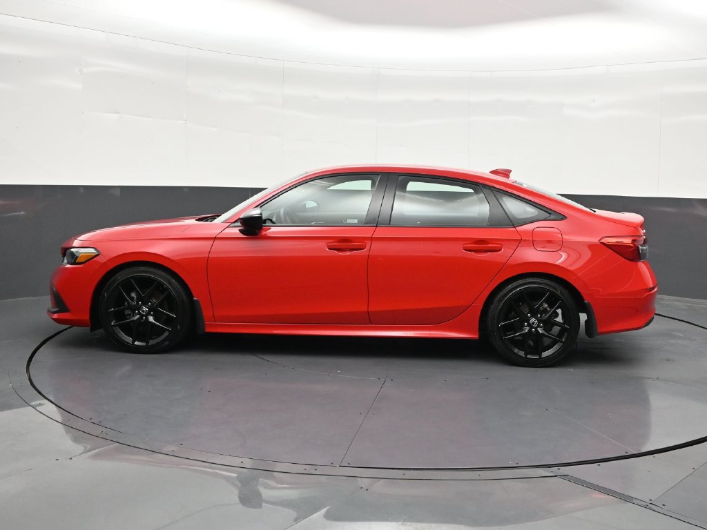 Used 2024 Honda Civic Sport image 2