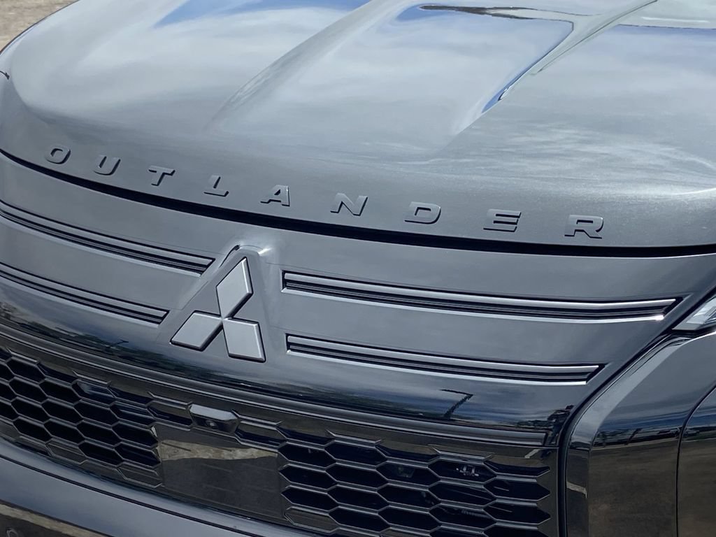 New 2026 Mitsubishi Outlander SEL Black Edition FWD image 28
